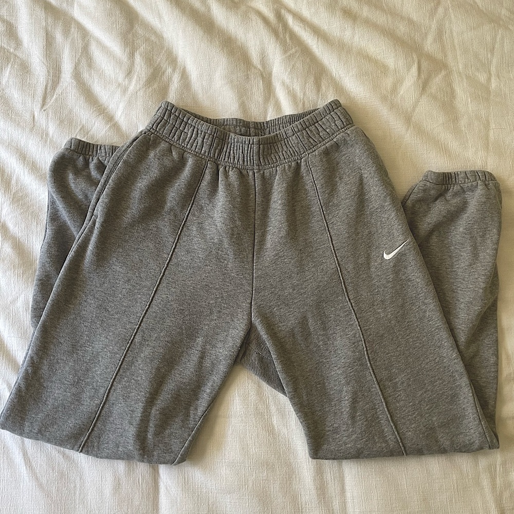 Grey Nike sweatpants, small